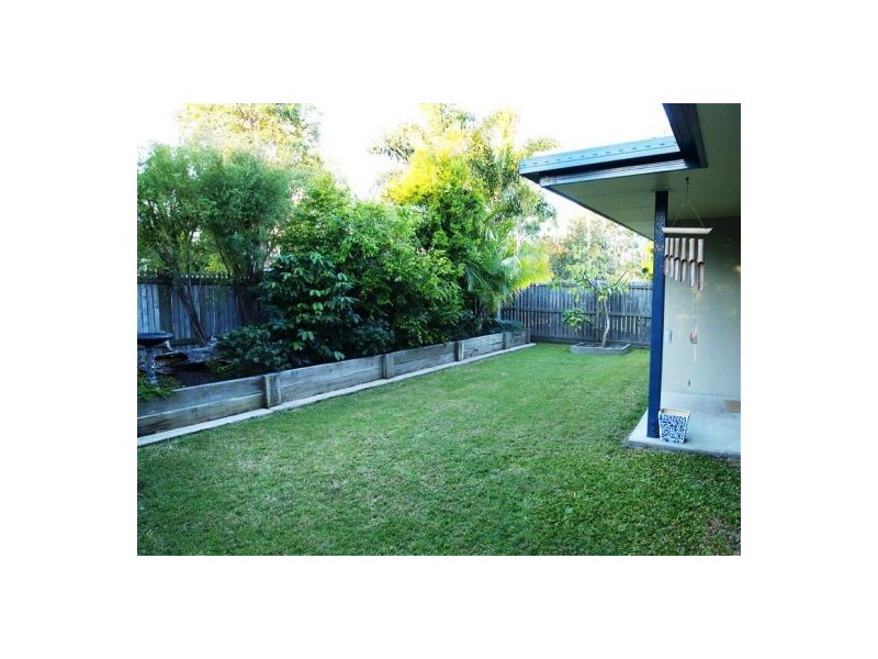 85 Exeter St, Torquay QLD 4655