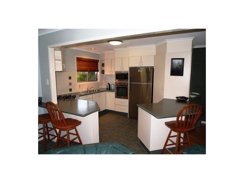 85 Exeter St, Torquay QLD 4655