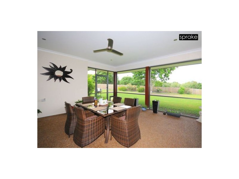 6 Hummock View Dr, Craignish QLD 4655