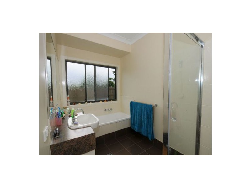 6 Hummock View Dr, Craignish QLD 4655