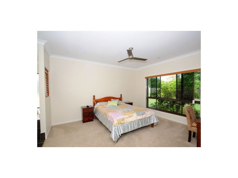 6 Hummock View Dr, Craignish QLD 4655