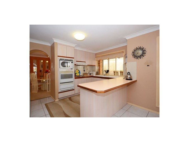 33 Haydn Dr, Kawungan QLD 4655