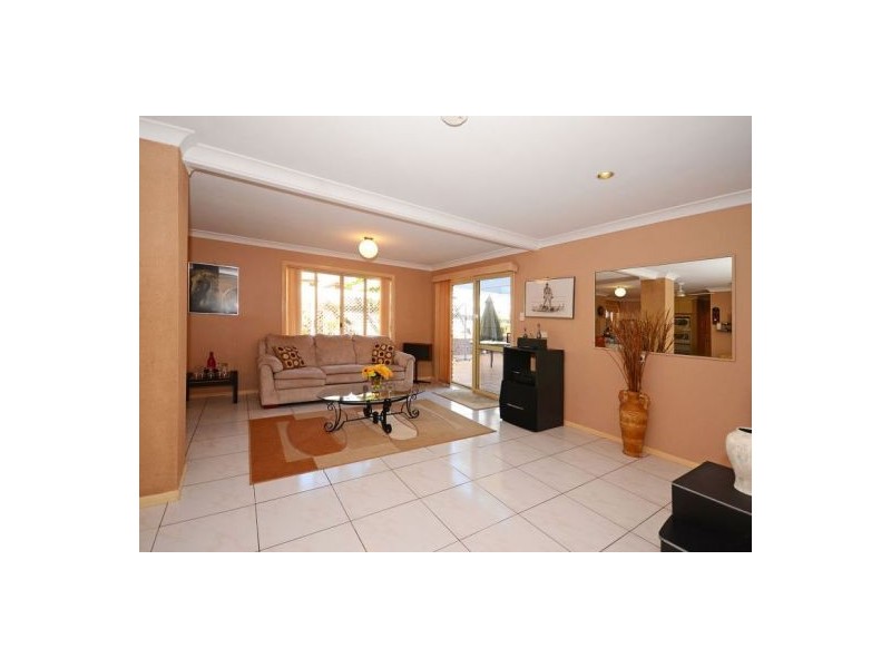 33 Haydn Dr, Kawungan QLD 4655