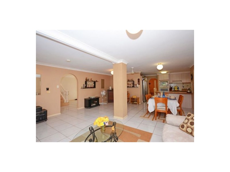 33 Haydn Dr, Kawungan QLD 4655