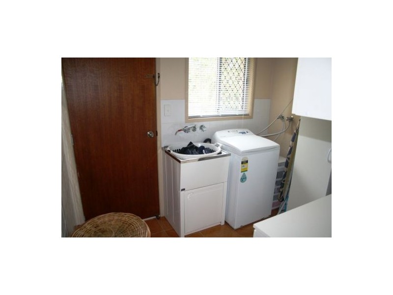 32 Dover St, Pialba QLD 4655