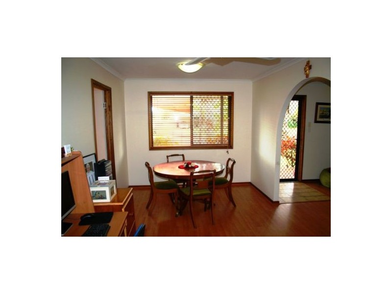 50 South St, Urangan QLD 4655