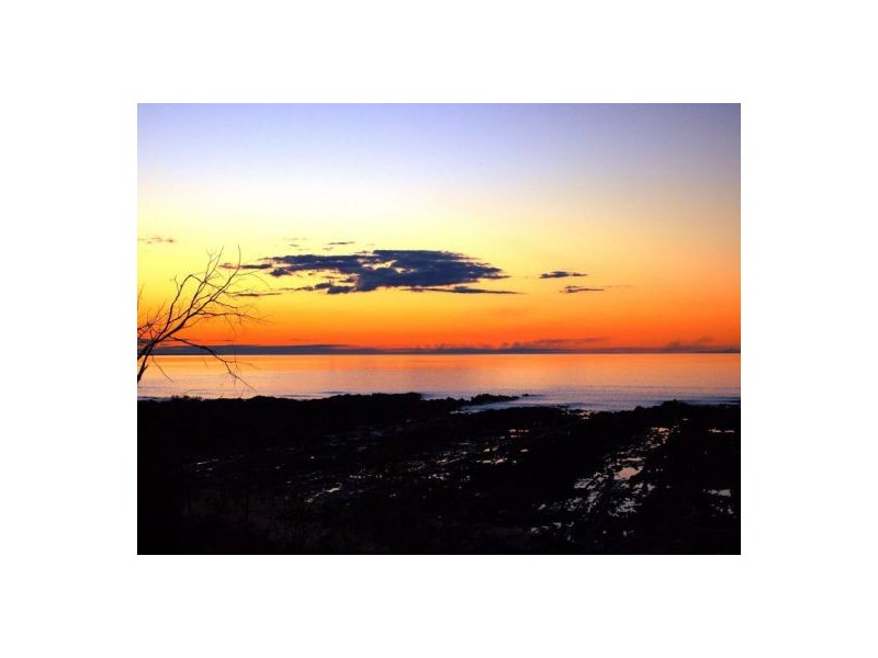 24 Spence St, Point Vernon QLD 4655