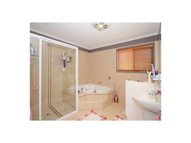 344 Honeyeater Drive, Walligan QLD 4655