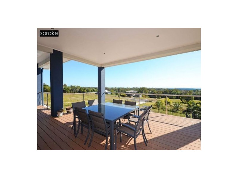 33 Highview Dr OLD, Craignish QLD 4655