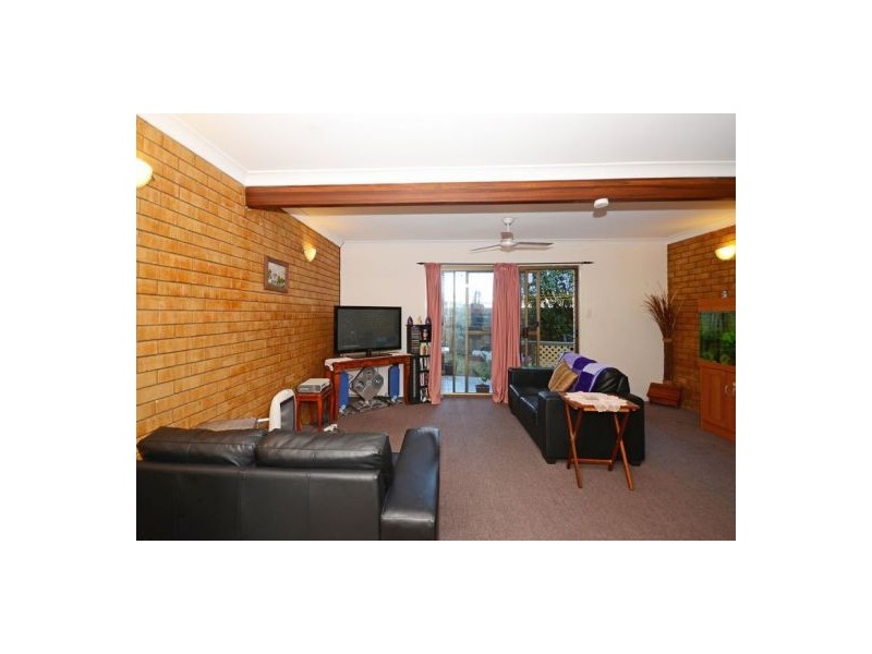 11/85 Miller Street, Urangan QLD 4655