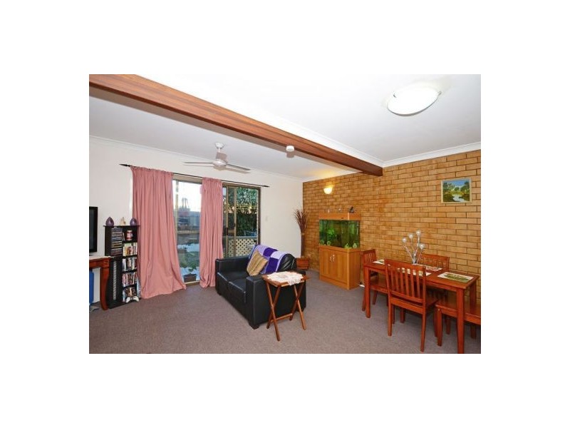 11/85 Miller Street, Urangan QLD 4655