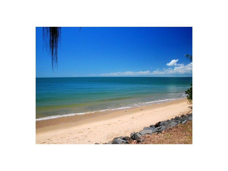 5/489 Esplanade, Torquay QLD 4655