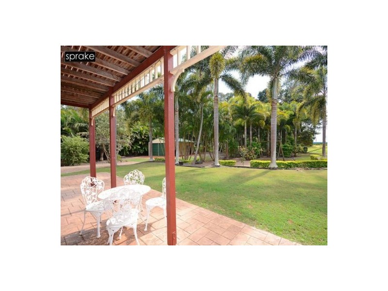 3 Howea Court, Dundowran Beach QLD 4655