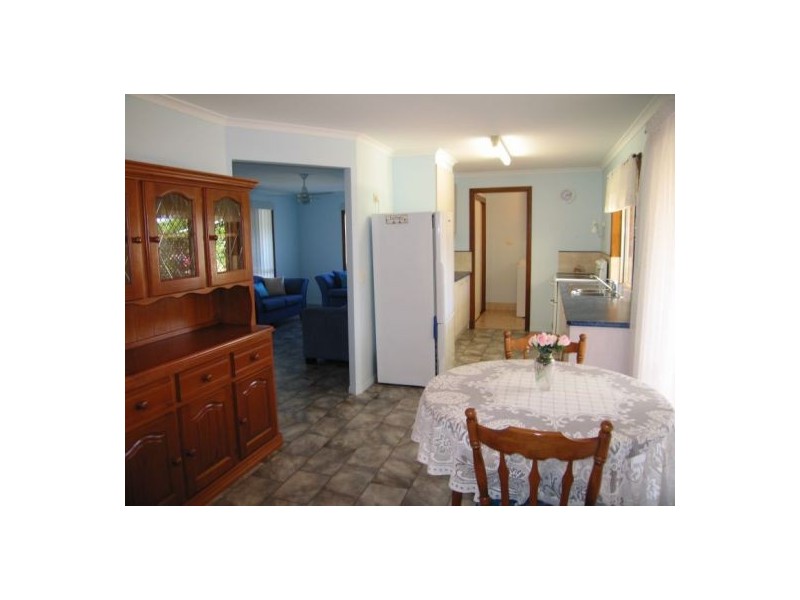 23 Kelly St, Point Vernon QLD 4655