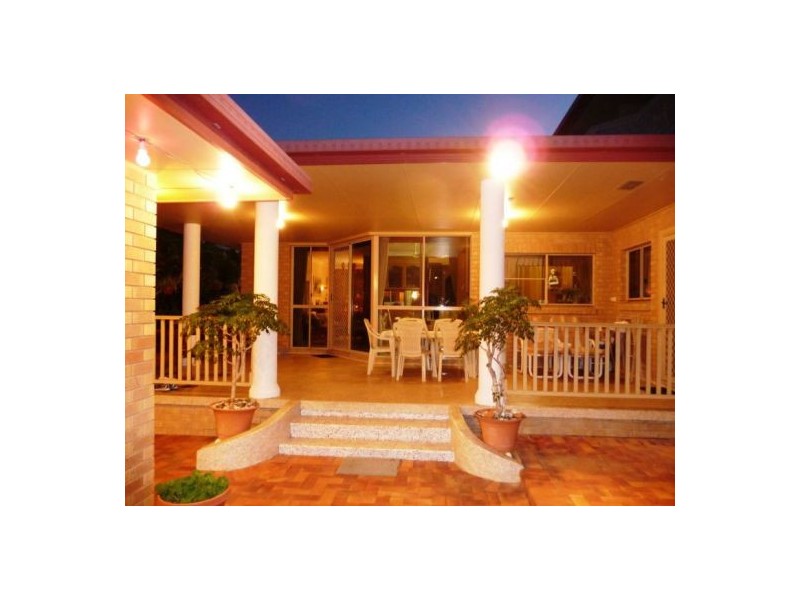 39 Royal Dr, Kawungan QLD 4655