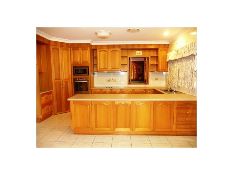 39 Royal Dr, Kawungan QLD 4655