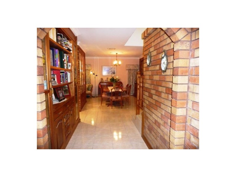 39 Royal Dr, Kawungan QLD 4655