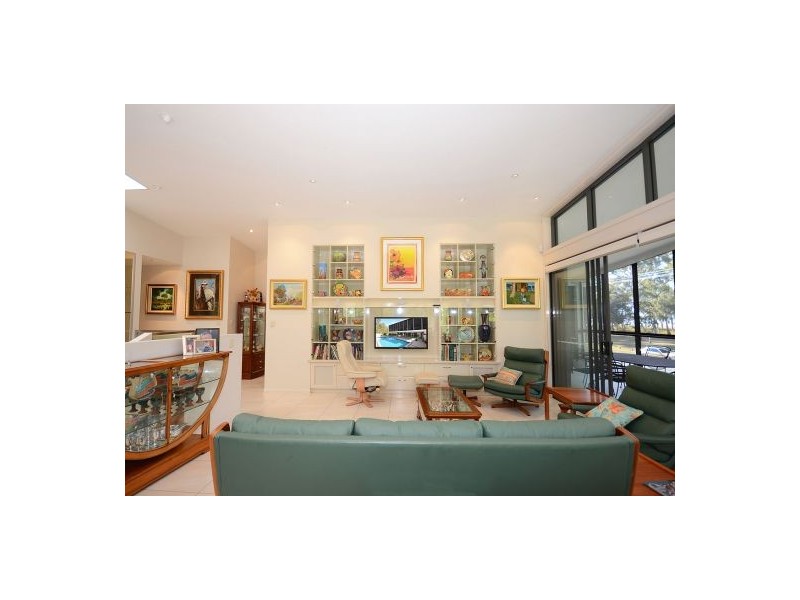 187 Burrum Street, Burrum Heads QLD 4659