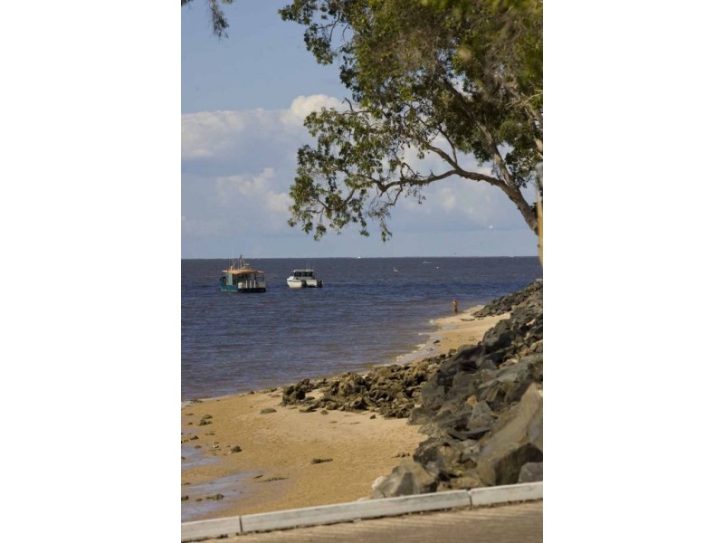 187 Burrum Street, Burrum Heads QLD 4659