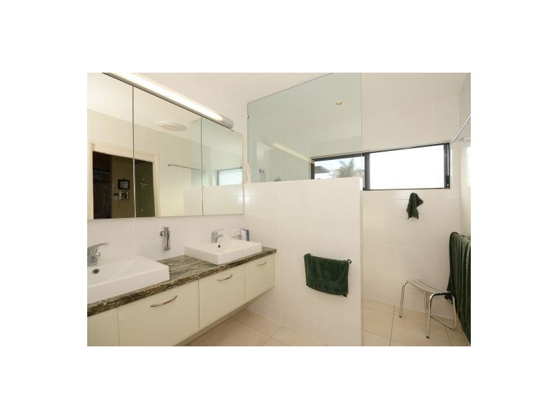 187 Burrum Street, Burrum Heads QLD 4659