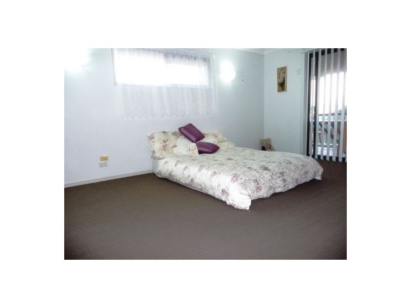 18 Queensbury Grove, Urraween QLD 4655