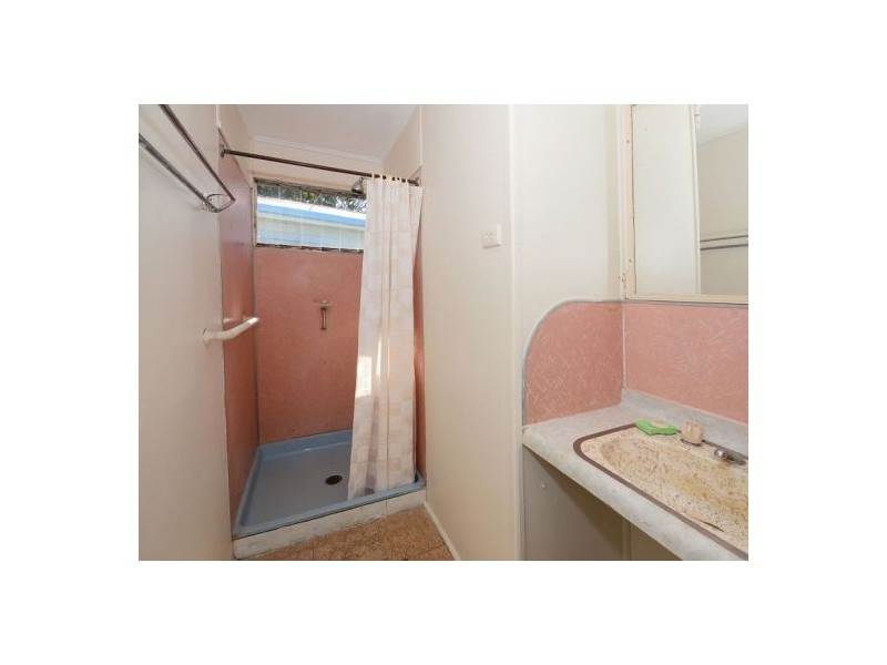 17 Thomas St, Pialba QLD 4655