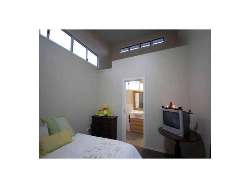 31 Verden Drive, Urangan QLD 4655