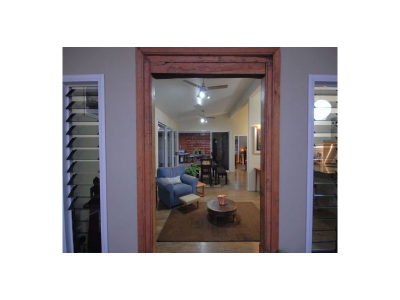 31 Verden Drive, Urangan QLD 4655