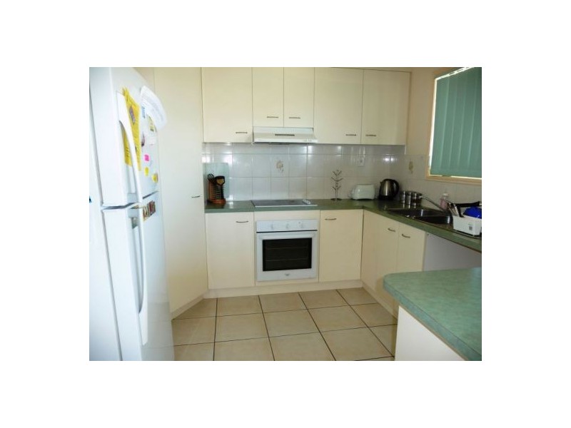 20 Bronton Way, Point Vernon QLD 4655