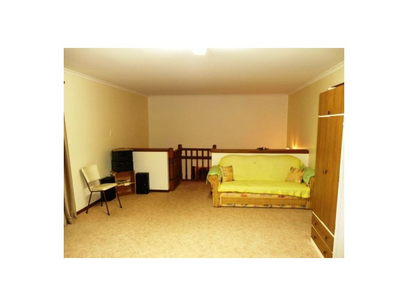 41  Helsham St, Point Vernon QLD 4655