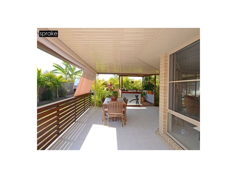 11 Lakeridge Dr, Dundowran QLD 4655