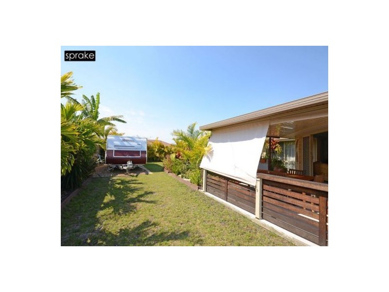 11 Lakeridge Dr, Dundowran QLD 4655