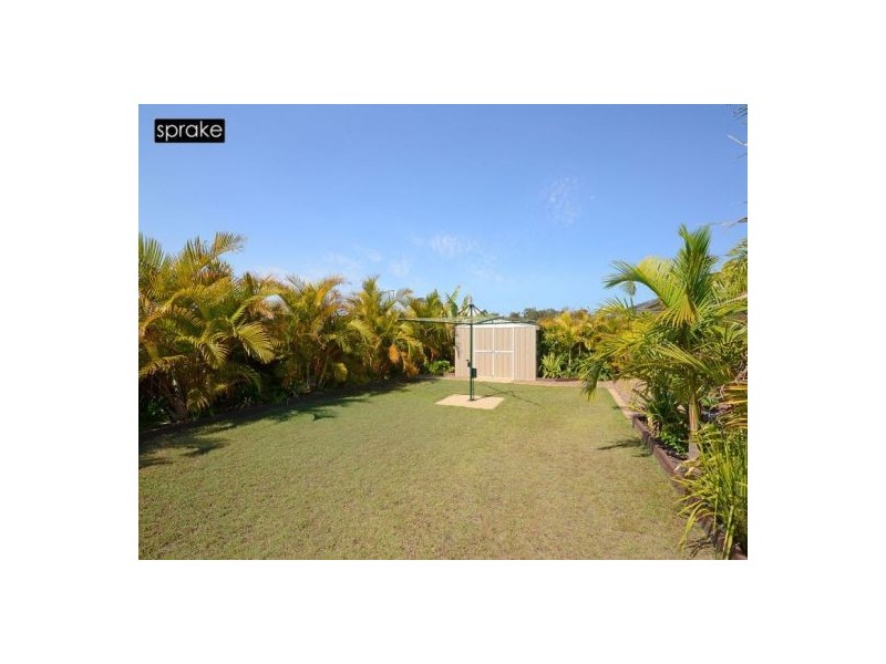 11 Lakeridge Dr, Dundowran QLD 4655