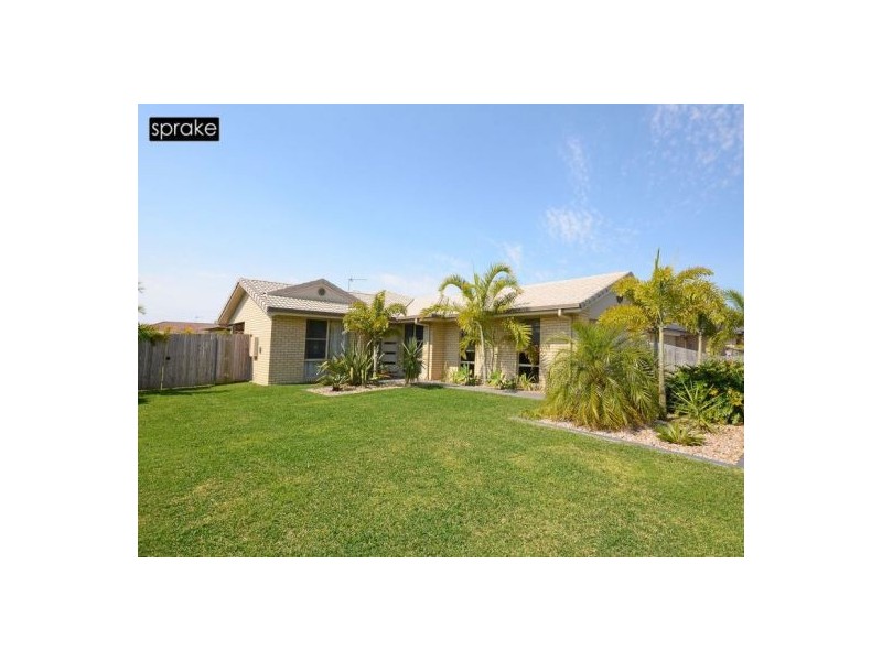 11 Lakeridge Dr, Dundowran QLD 4655