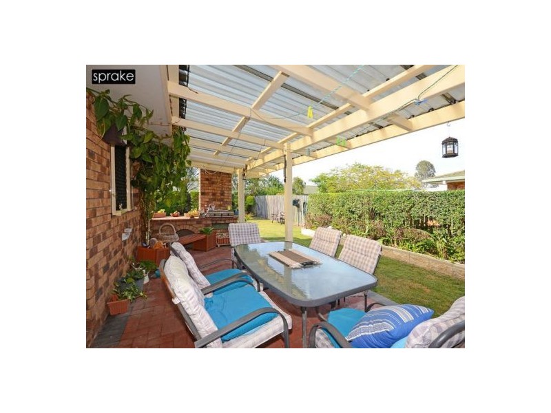 17 Wattlebird Lane, Eli Waters QLD 4655