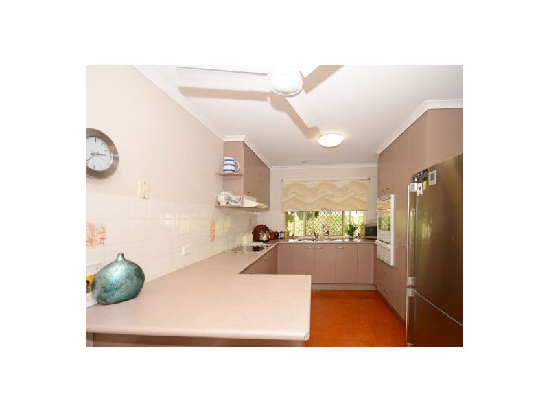 17 Wattlebird Lane, Eli Waters QLD 4655