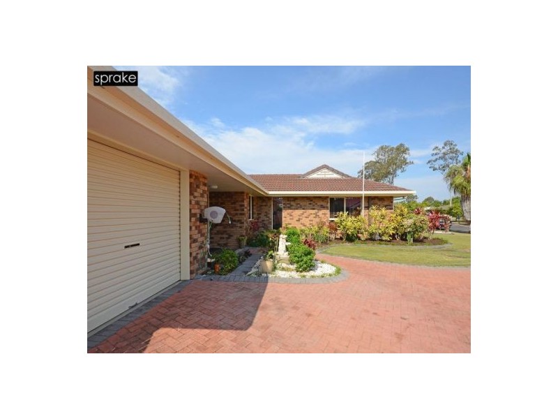 17 Wattlebird Lane, Eli Waters QLD 4655