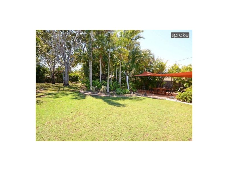52 Corfield St, Point Vernon QLD 4655