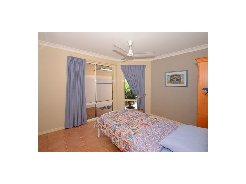 52 Corfield St, Point Vernon QLD 4655