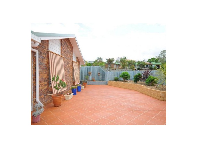 50 Haydn Dr, Kawungan QLD 4655