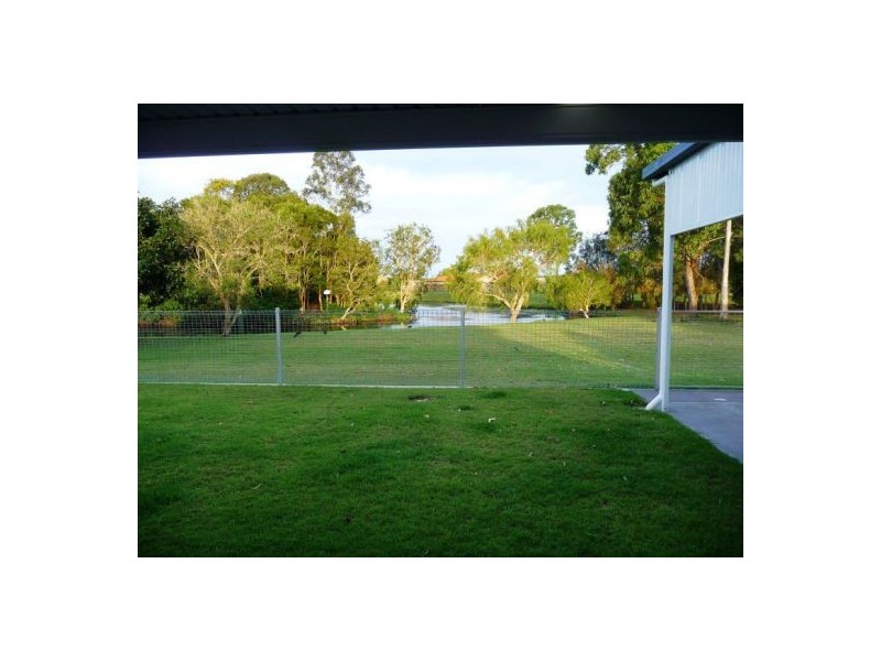 52 Ann St, Torquay QLD 4655