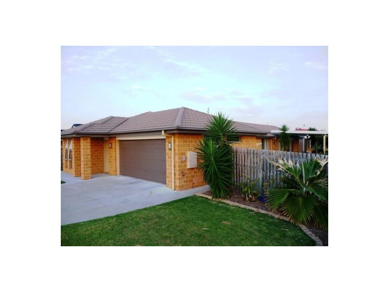6 Genoa Crt, Point Vernon QLD 4655