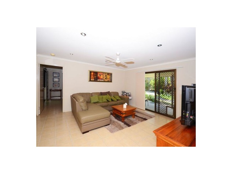 6 Yabara Crt, Wondunna QLD 4655