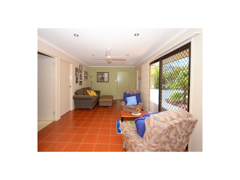 6 Yabara Crt, Wondunna QLD 4655
