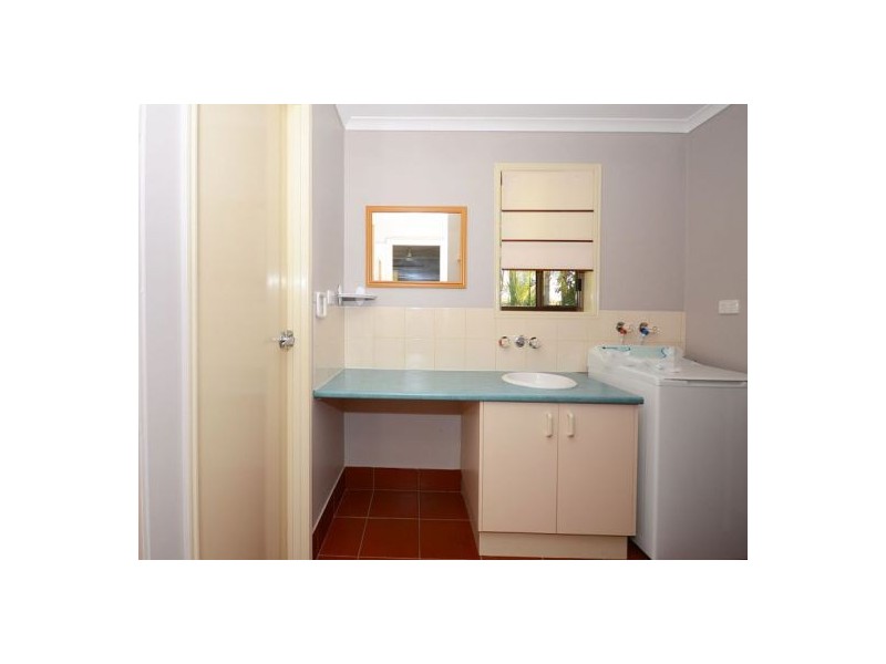 6 Yabara Crt, Wondunna QLD 4655