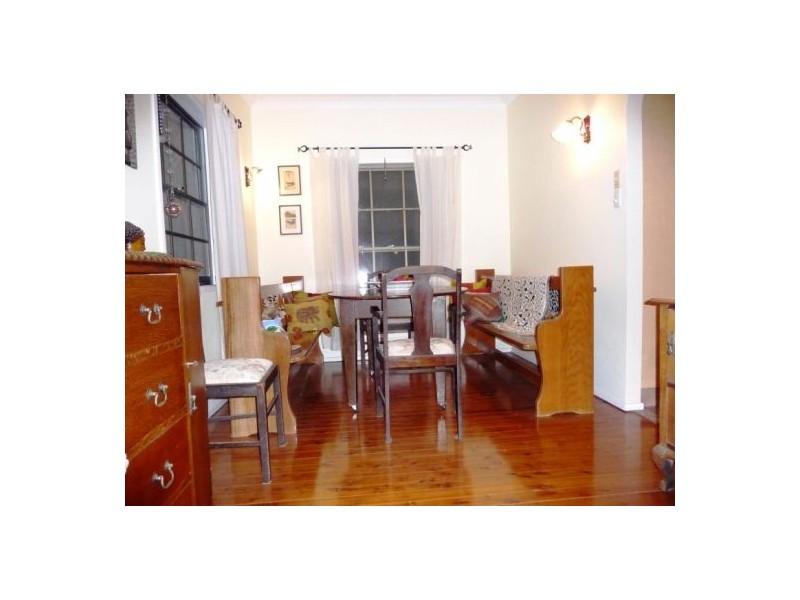 26 Hillcrest Ave, Scarness QLD 4655