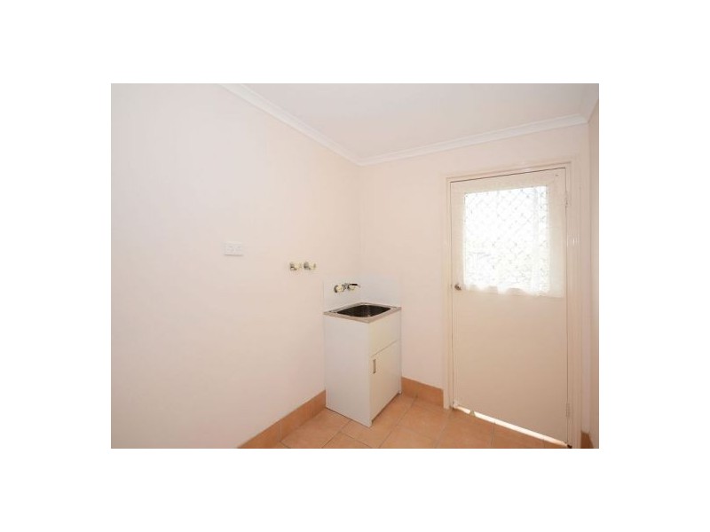 7 Par Court, Urraween QLD 4655