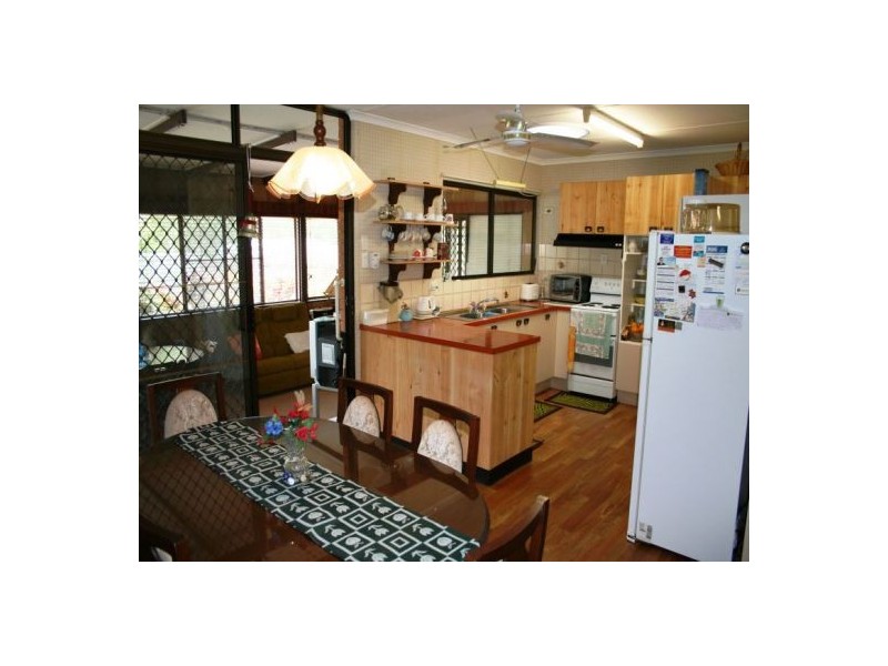 23 Truro St, Torquay QLD 4655