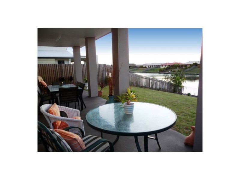 7 Lady Nelson Dr, Eli Waters QLD 4655