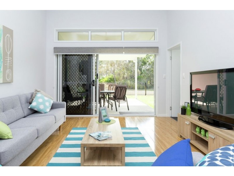 2/23 Oceanview Street, Point Vernon QLD 4655